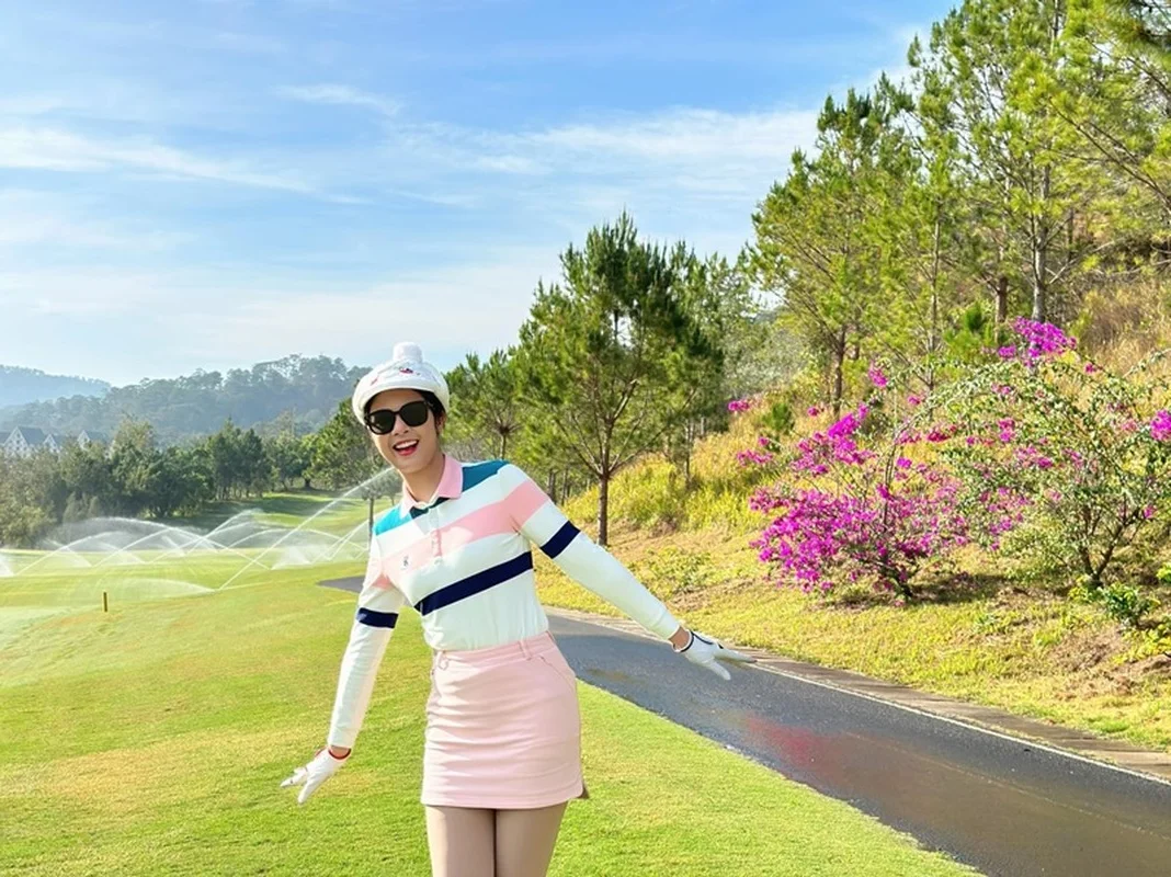 Inside Miss Vietnam Ngoc Han's Life One Year After Marriage