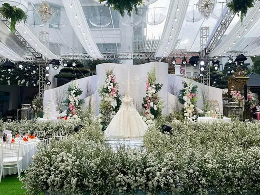 Inside the Luxurious 28 Million VND Wedding Feast in Quang Ninh, Vietnam