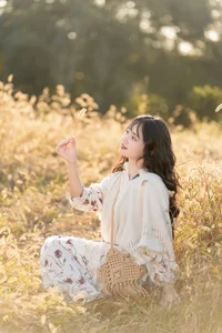 Art Language Vol.5844 featuring Xiao Ou O: A Journey Through Visual Storytelling - image 5