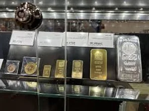 Inside the Viral Gold-Dispensing Supermarket Vending Machines in the US - image 4