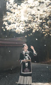 Visual Storytelling in YiTuYu Art Language Vol. 4201: Featuring the Radiant Wei Wei - image 18