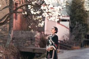 Visual Storytelling in YiTuYu Art Language Vol. 4201: Featuring the Radiant Wei Wei - image 29