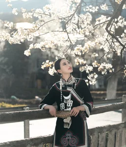Visual Storytelling in YiTuYu Art Language Vol. 4201: Featuring the Radiant Wei Wei - image 20