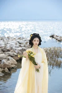Ethereal Grace of Wan Jiang Ting in YiTuYu Art Language Vol.8851 by the Lake - image 9