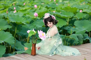 Bu Ke Ai De He He Miao: YiTuYu Art Language Vol.7407 - image 0
