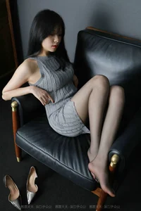 Cozy Grey Sweater Collection featuring Xiao Qi: IESS Soft Fashion Photography - image 74