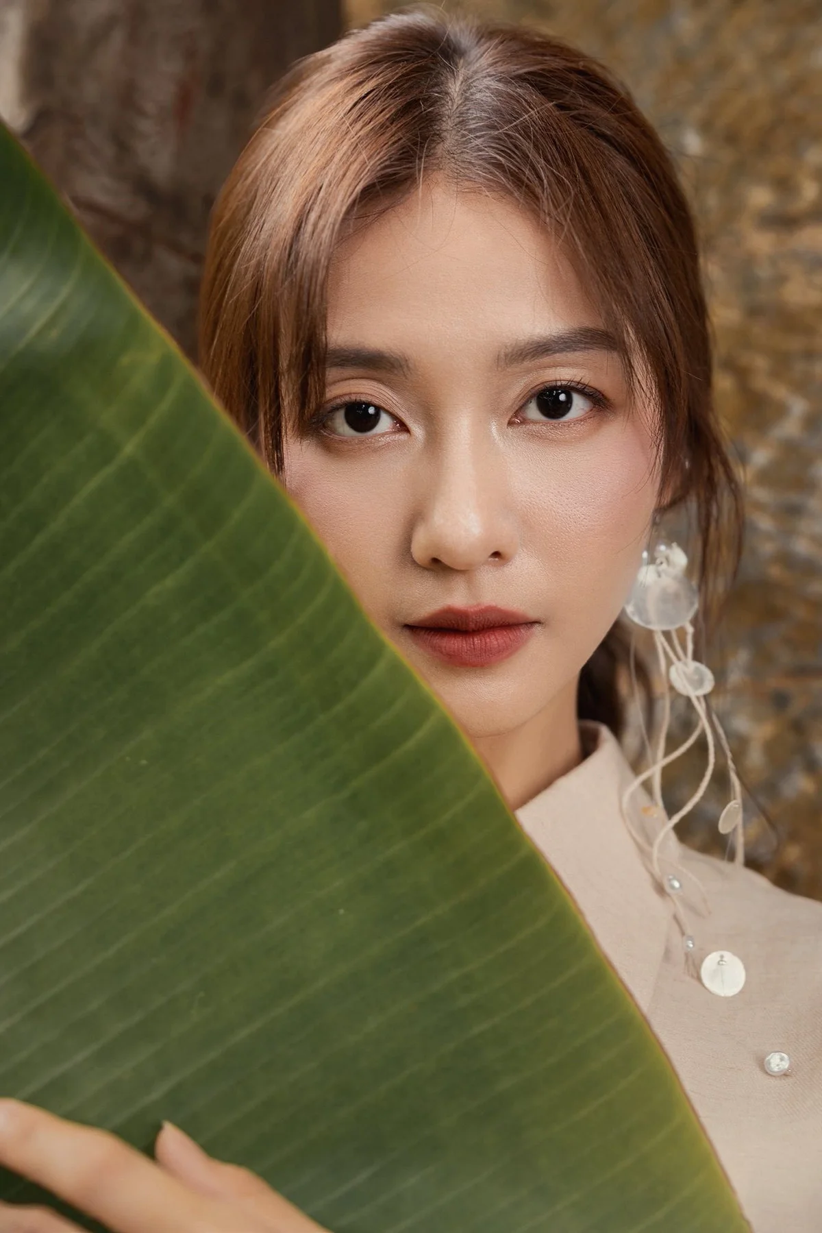 Summer Elegance: Khả Ngân Sets Social Media Ablaze with Latest Bikini Collection