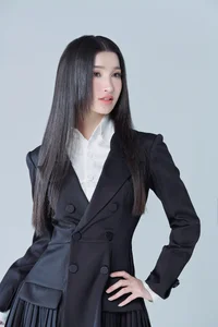 Vietnamese Stars Rally Support for Phuong Nhi at Miss International 2023 - image 3