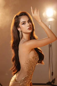 Emma Le: The Mixed-Race Beauty Heading to Miss Universe Vietnam Finals - image 8