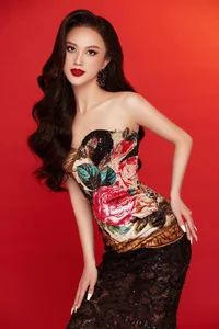 Emma Le: The Mixed-Race Beauty Heading to Miss Universe Vietnam Finals - image 3