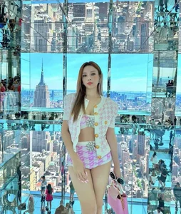 Inside the Luxurious Lives of Former Vietnamese Hot Girls Married into Wealth - image 2