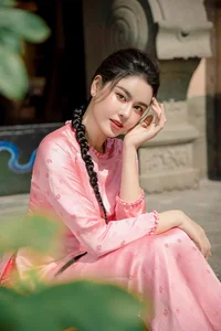 Vietnamese Celebrities Shine in Traditional Ao Dai for Lunar New Year 2024 Celebrations - image 8