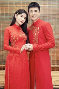 Vietnamese Celebrities Shine in Traditional Ao Dai for Lunar New Year 2024 Celebrations - image 6