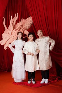 Vietnamese Celebrities Shine in Traditional Ao Dai for Lunar New Year 2024 Celebrations - image 3