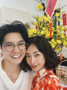 Huy Tran Surprises Wife Ngo Thanh Van with Romantic Birthday Gesture - image 0