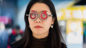 Aesthetic Girls with Glasses: Pure and Cute Portrait Trends 2026 - image 14