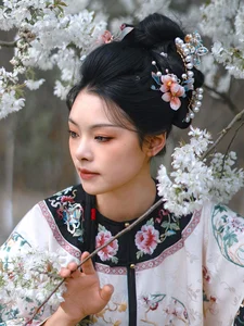 YiTuYu Art Language Vol.6673: Xiao Xi Ya Artistic Portraits - image 1