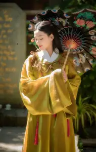 Elegant Ancient Beauty: A Mysterious Asian Maiden's Serene Moment | FB_IMG_1765243494071.jpg - image 5