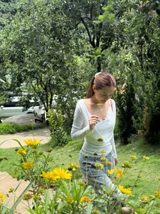 Vietnamese Celebrity Update: Hoai Linh Returns to the US and Heartfelt Tributes - image 15