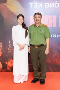 Vietnamese Entertainment News July 8: Mourning the Loss of Respected Artists - image 33