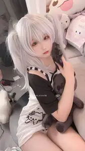 Seele Maimai White Twin Pigtails: Sweet Charm of an Anime-Style Girl - image 3