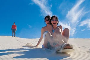 Phu Quang Hill: The Stunning White Sand Destination Taking Quang Tri by Storm - image 7