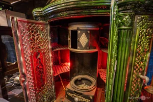 Stepping Back in Time: Discovering the Nostalgic Charm of Old Hanoi Tea Houses - image 0