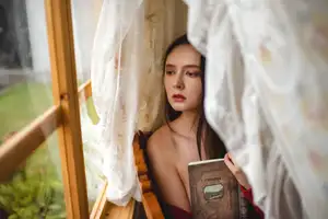 YiTuYu Vol.8688: She Mi Tuo Wa - Poetic Beauty, Art, and Books - image 9