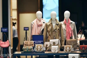 Bicester Village Guide: Luxury Outlet Shopping Near London and Oxfordshire - image 4