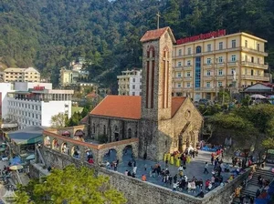 Top 5 Stunning Travel Destinations for 2025 Lunar New Year - image 5