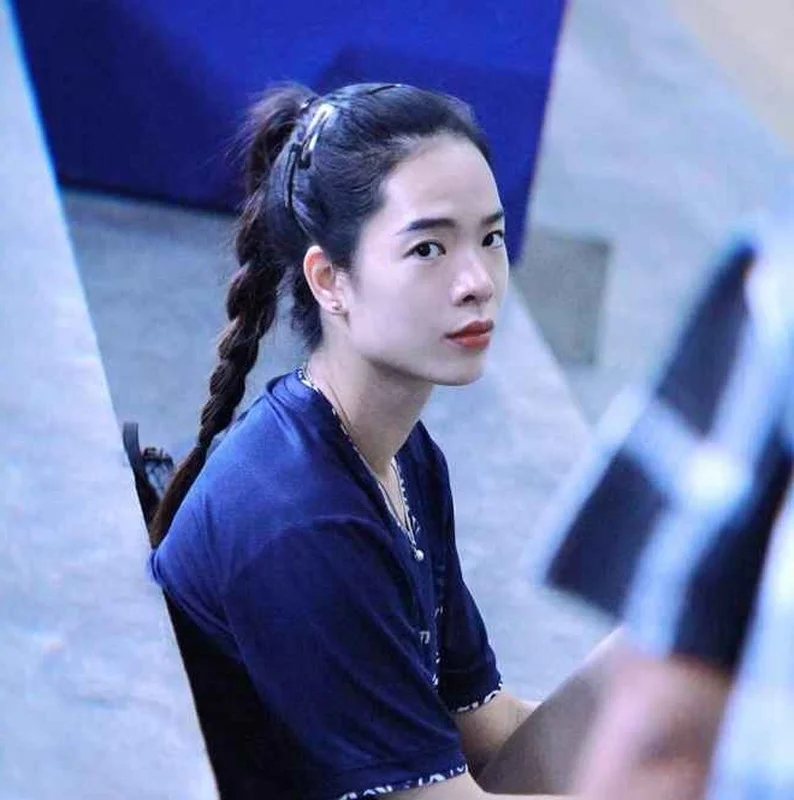 Stunning Doll-Like Beauty of Vietnam's Volleyball Star in Everyday Life