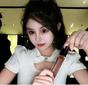 A Cautionary Tale: The Regret of a Young Plastic Surgery Addict - image 2