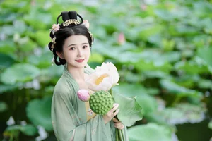 Exploring Artistic Elegance in YiTuYu Art Language Vol.7529 Dan Gao De Dan Dan - image 14