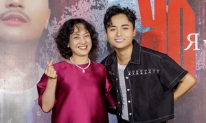 Vietnamese Star Updates: NSND Le Khanh Celebrates HuyR’s Music Comeback - image 0