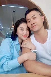 Vietnamese Star Updates: NSND Le Khanh Celebrates HuyR’s Music Comeback - image 9