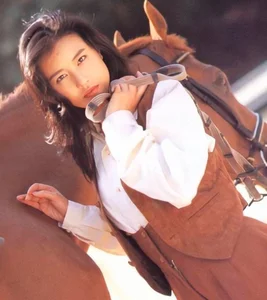 Remembering Kathy Chow: The Timeless Beauty of a Hong Kong Legend - image 9