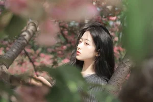 YiTuYu Art Language Vol.7128: Elegant and Timeless Portraiture with Model Xu Jia Yue - image 12