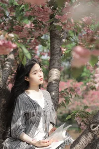 YiTuYu Art Language Vol.7128: Elegant and Timeless Portraiture with Model Xu Jia Yue - image 18