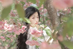 YiTuYu Art Language Vol.7128: Elegant and Timeless Portraiture with Model Xu Jia Yue - image 4