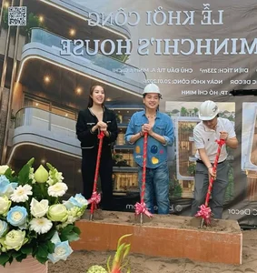 Actor Quang Minh Reveals New Family at Age 70 as Fans Recall Hong Dao - image 2