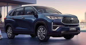 Toyota Innova Zenix Launches in Thailand: Features, Hybrid Engine, and Release Details - image 11