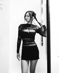 Jennie BLACKPINK Supports GOT7’s Yugyeom While Dominating the LA Party Scene - image 3