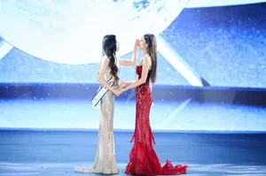 Drama and Triumph at Miss Cosmo HCMC: Nam Anh's Win and Stage Fire Incident - image 3