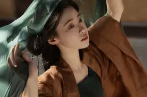 Discover the Ethereal Beauty of Wan Dou Er in YiTuYu Art Collection Vol. 8646 - image 5