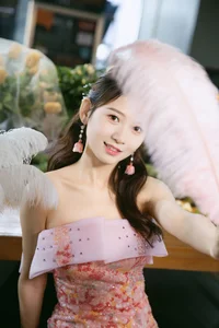 YiTuYu Art Language Vol.10179 Purple Sun: 21 High-Definition Photographs of Artistic Expression - image 19