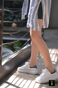 IESS 153 Ali Pure White Sneakers Fashion Gallery - image 46