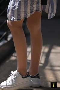 IESS 153 Ali Pure White Sneakers Fashion Gallery - image 0