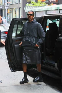 Decoding the Bold and Controversial Fashion Style of Rapper MCK - image 3