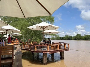 Explore Actress Van Trang's Stunning 50,000 Square Meter Eco-Resort - image 9