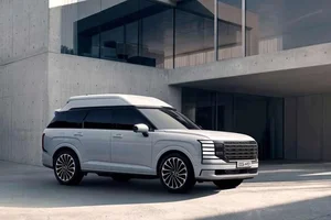 First Look: 2027 Hyundai Palisade Hybrid 9-Seater SUV Gallery and Features - image 1